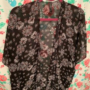 Kimono/ Ruana/ Cover up